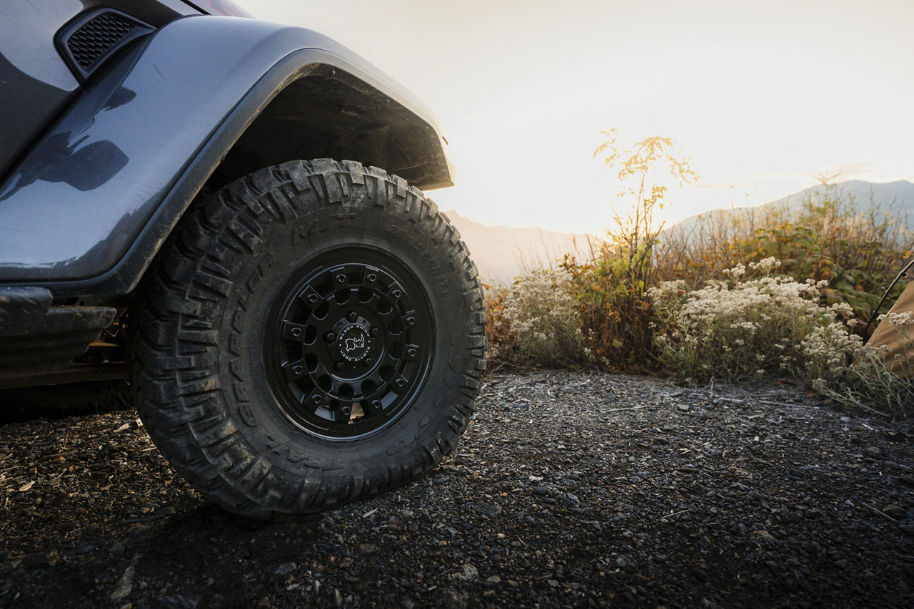 2020 Jeep Wrangler - Black Rhino FUJI - Black | Black Rhino